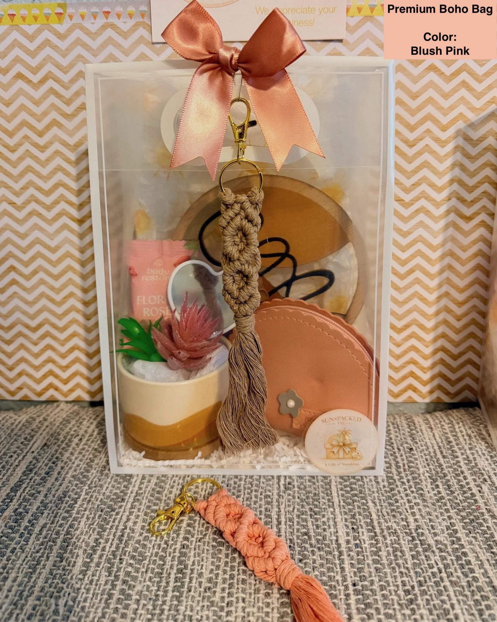 Boho Gift Bag with Macrame Keychain | Neutral Sage Green Style, Birthday Gift