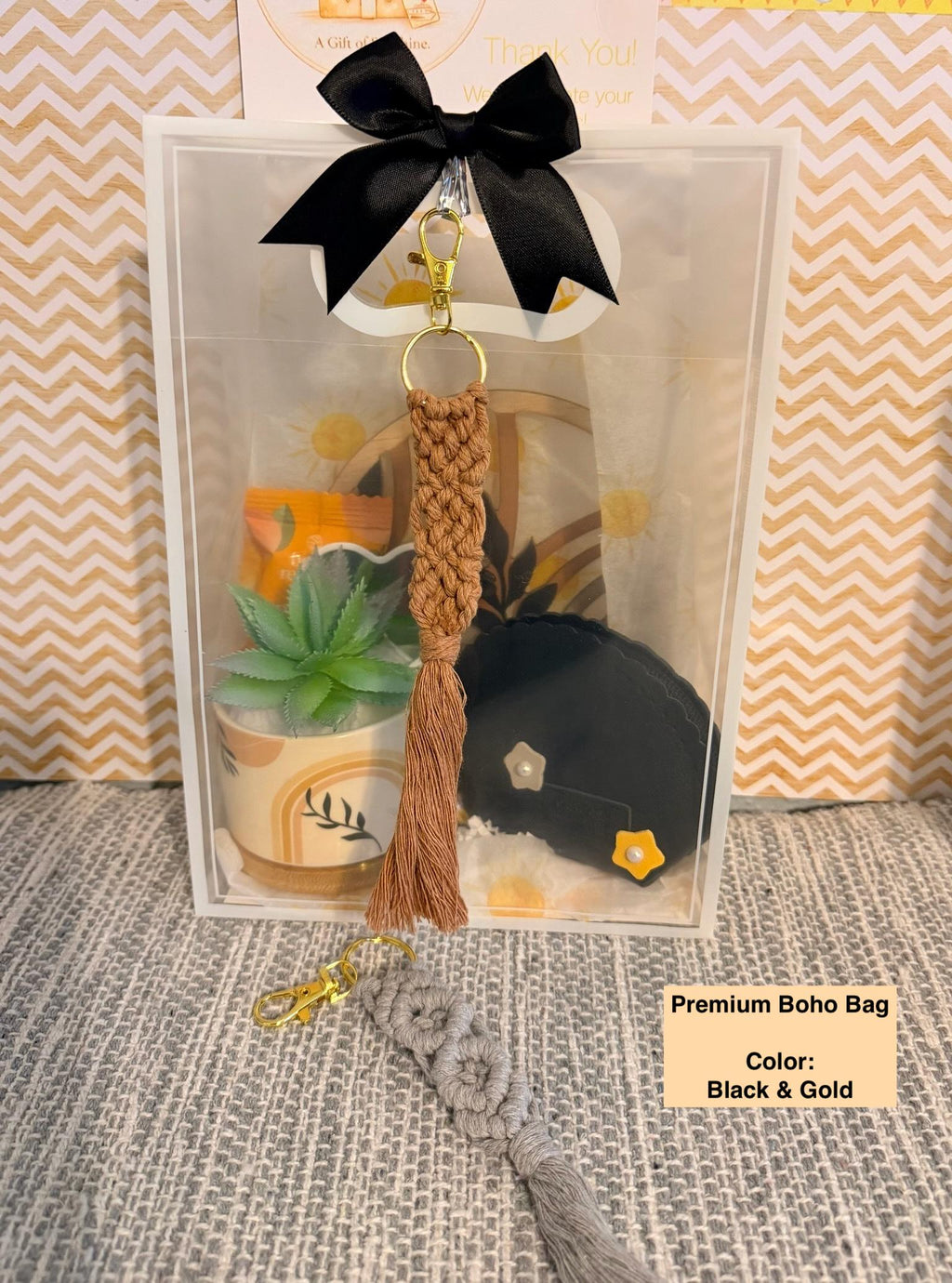 Boho Gift Bag with Macrame Keychain | Neutral Sage Green Style, Birthday Gift