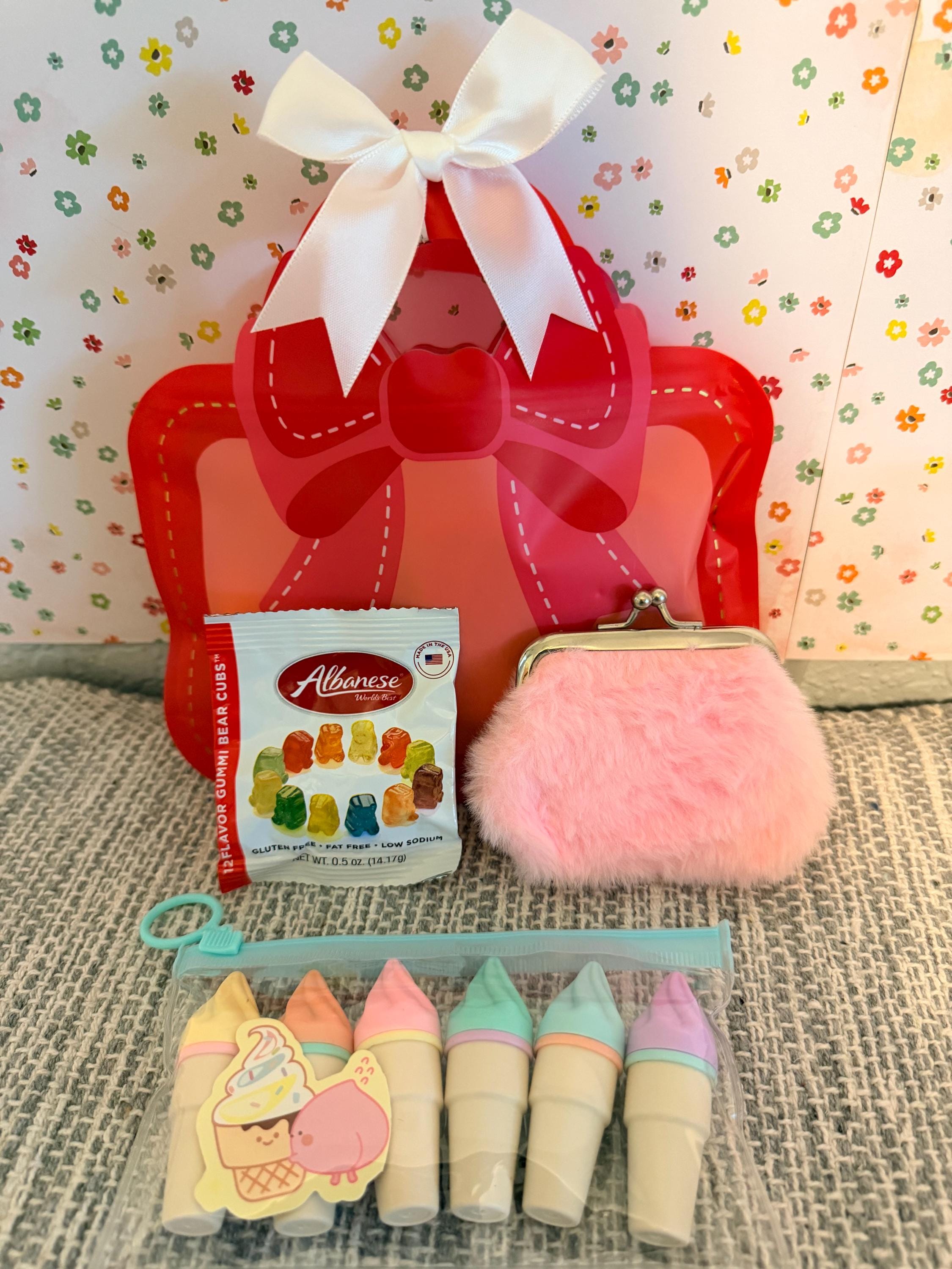 Kids Party Favor Gift Bag | Birthday Goodie | Pink, Blue, Red Treat Bag