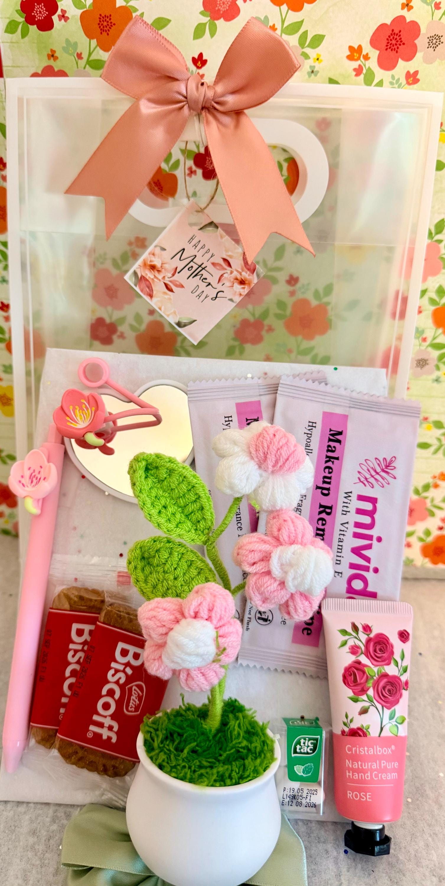 Crochet Flower Mother's Day Gift Bag | Pink Floral Self-Care Spa Tote
