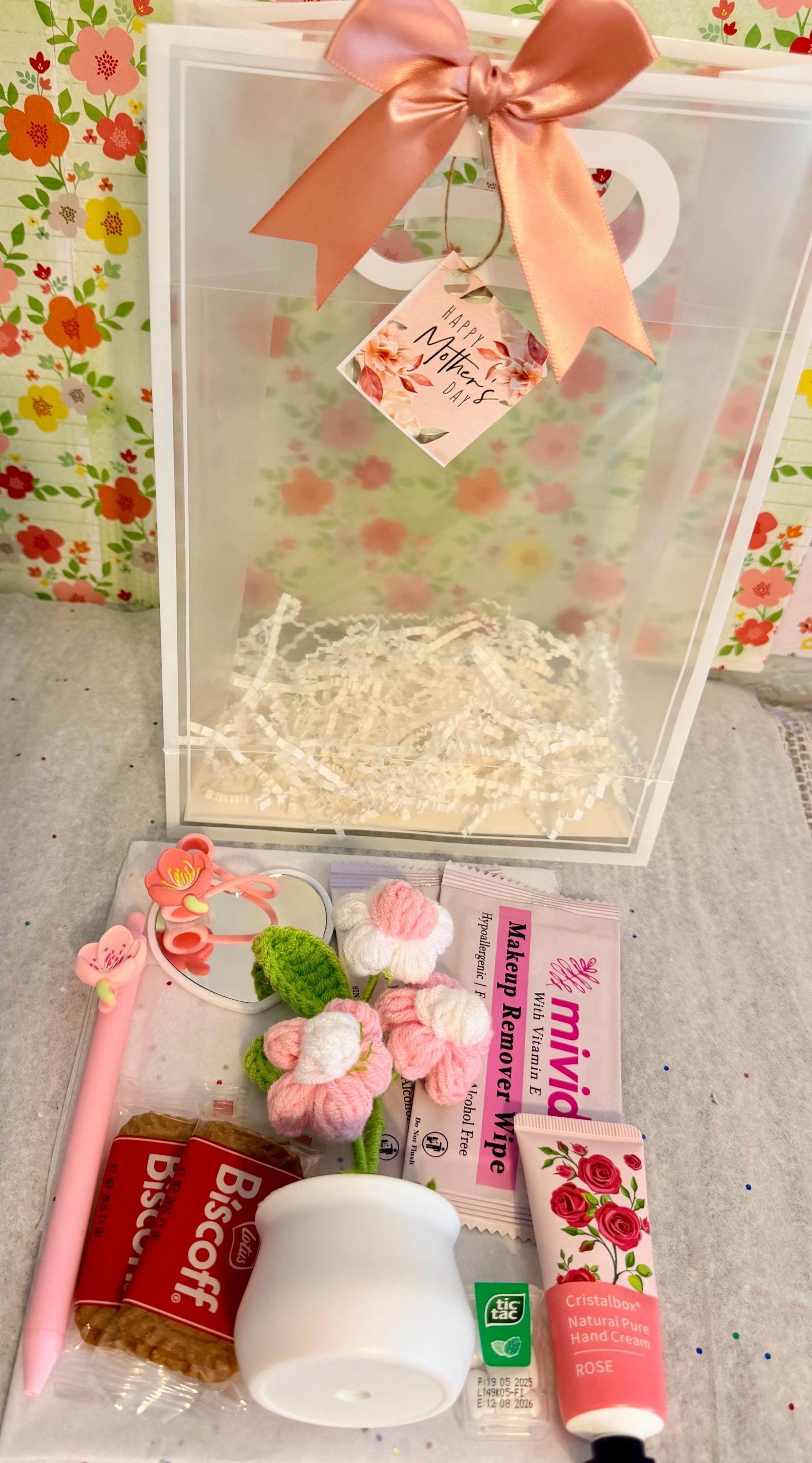 Crochet Flower Mother's Day Gift Bag | Pink Floral Self-Care Spa Tote