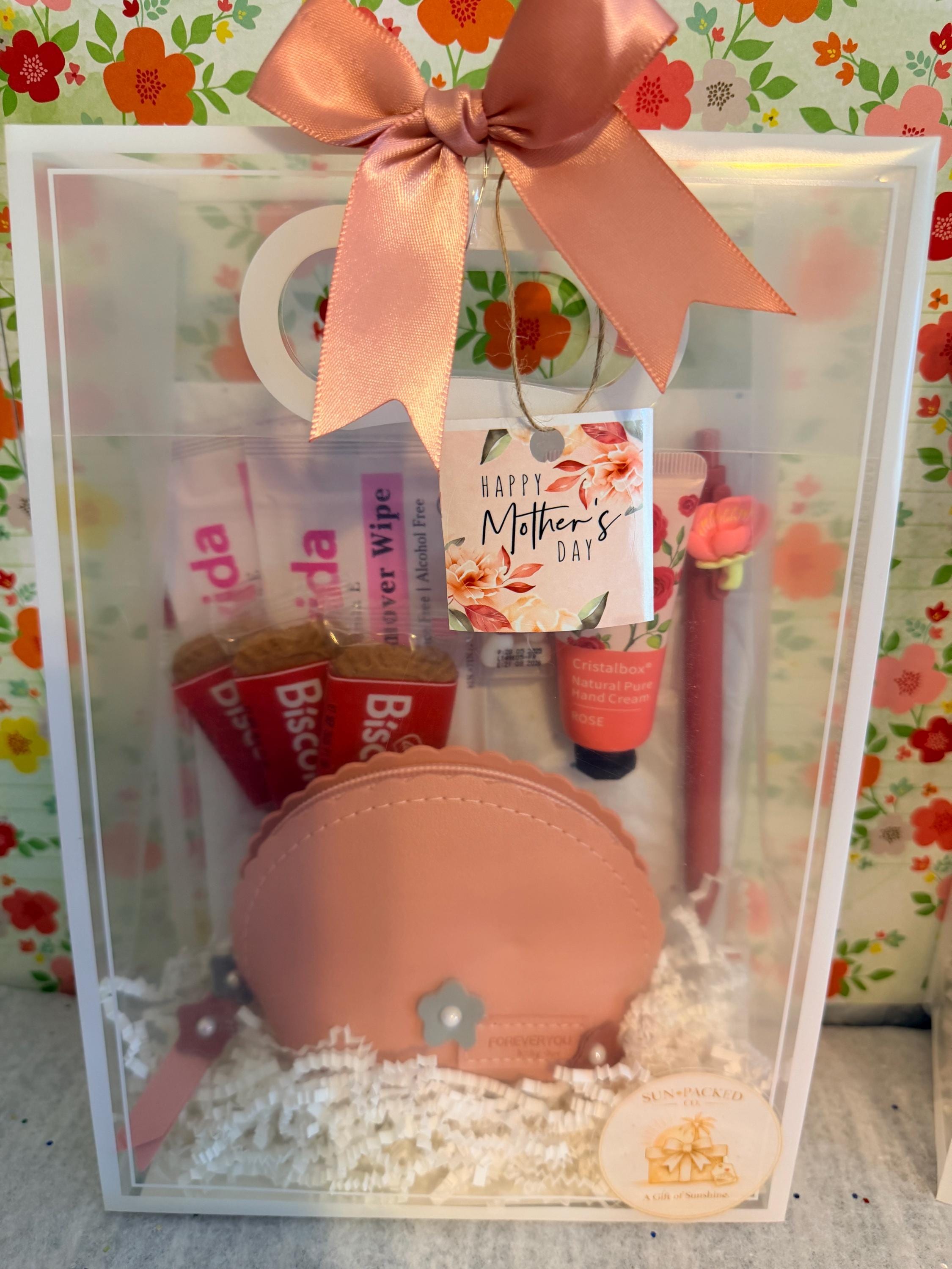 Crochet Flower Mother's Day Gift Bag | Pink Floral Self-Care Spa Tote